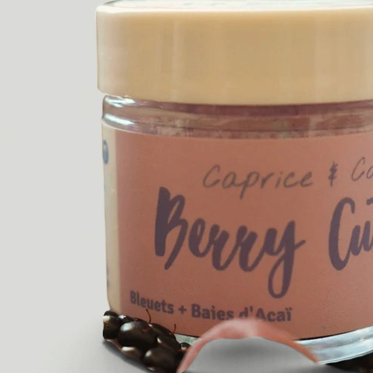 Exfoliant à lèvres Berry Cute – Caprice & Co – photo 2