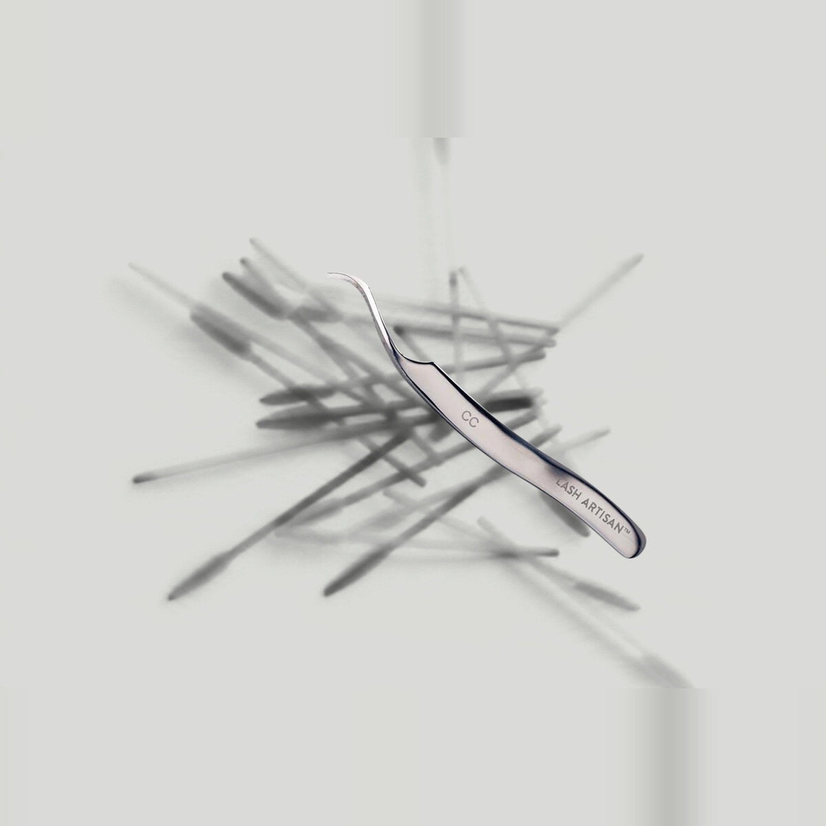 LUCIDATO CC – Lash Artisan